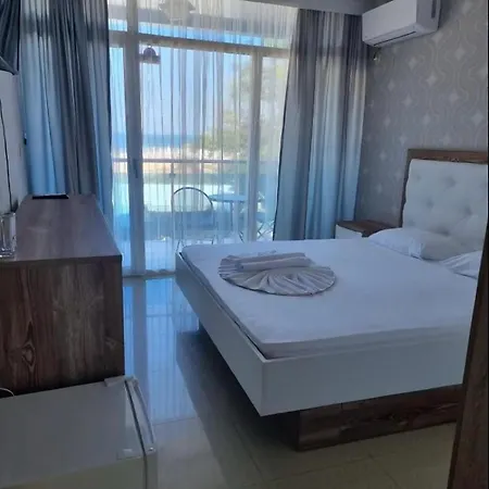 Gallery Deluxe Apartment *