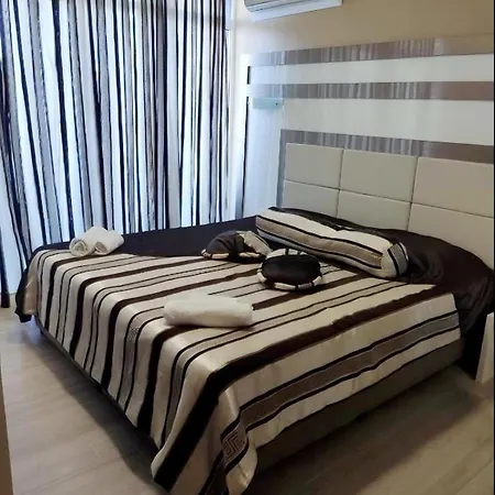 Gallery Deluxe * Sunny Beach